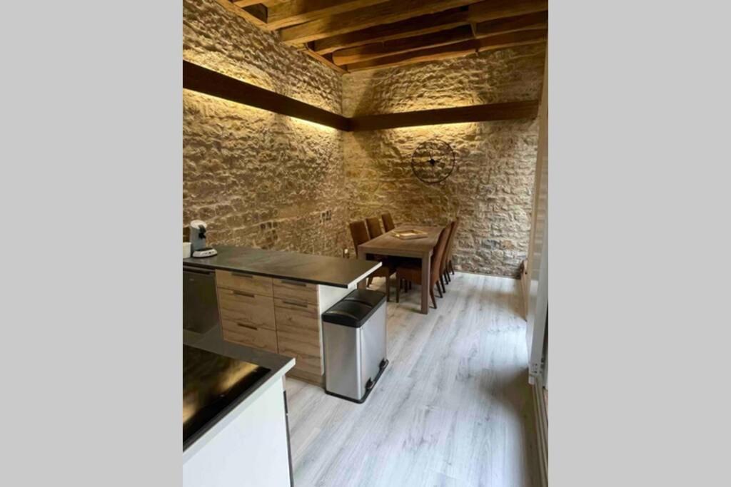 Appartement « Au 33 » à Charleville-Mézières Extérieur photo