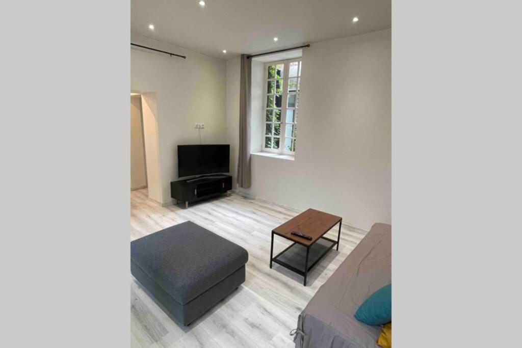 Appartement « Au 33 » à Charleville-Mézières Extérieur photo