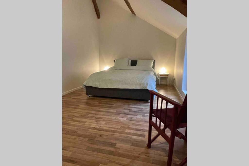 Appartement « Au 33 » à Charleville-Mézières Extérieur photo